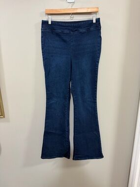 Seven7 Indigo Revenge Flare Pull On Jeans. Size 10
